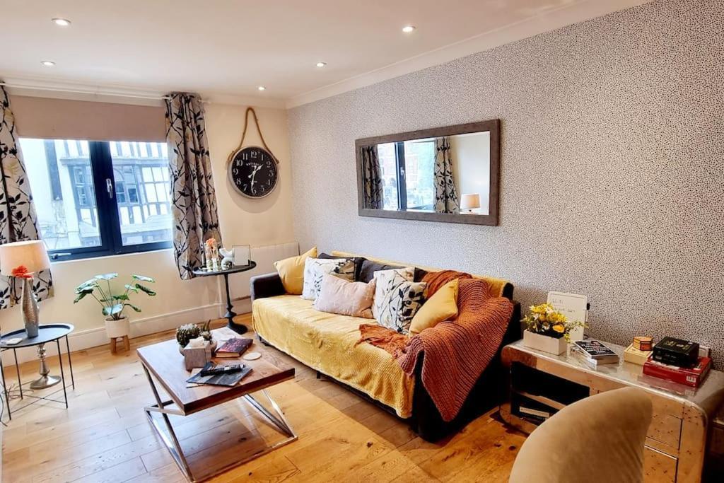 Central Riverside Apartment Bristol Dış mekan fotoğraf