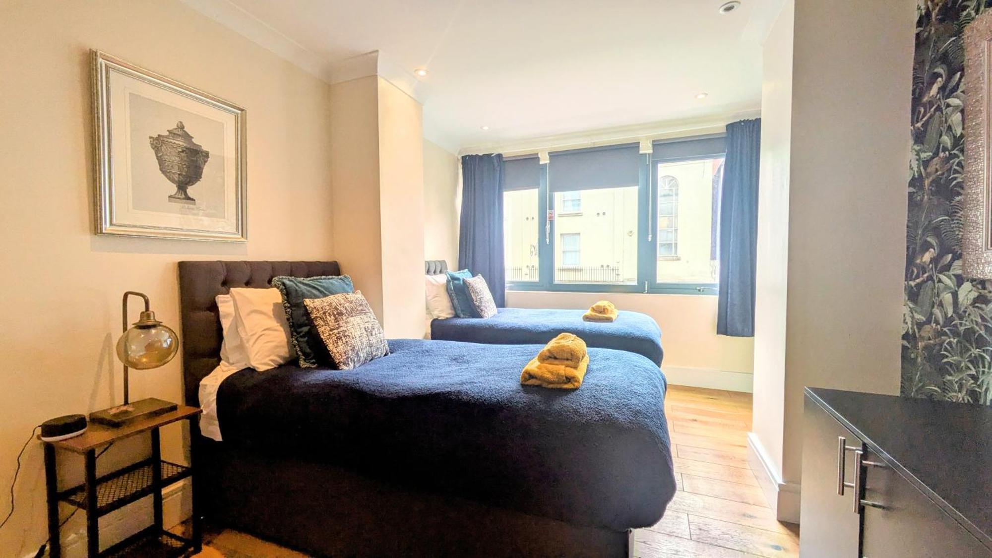 Central Riverside Apartment Bristol Dış mekan fotoğraf